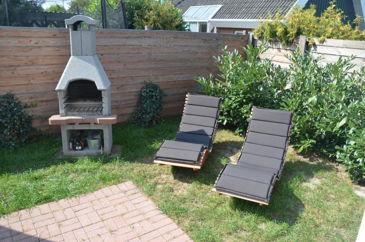 Ferienhauser Lensterstrand Ngoại thất bức ảnh