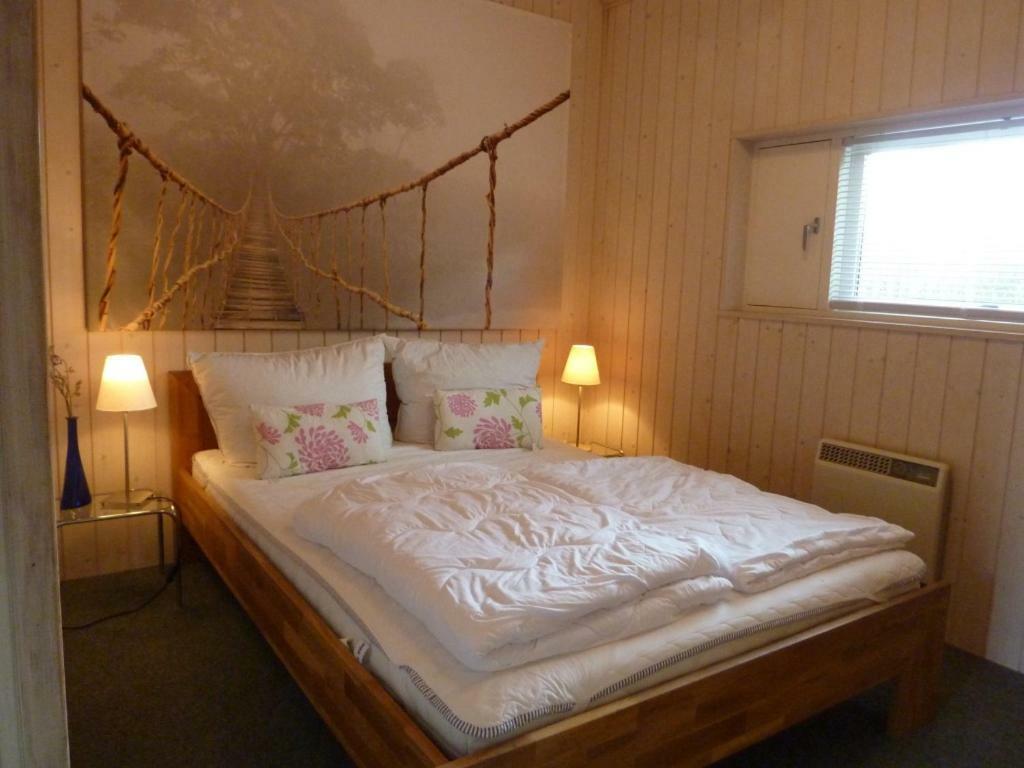 Ferienhauser Lensterstrand Ngoại thất bức ảnh